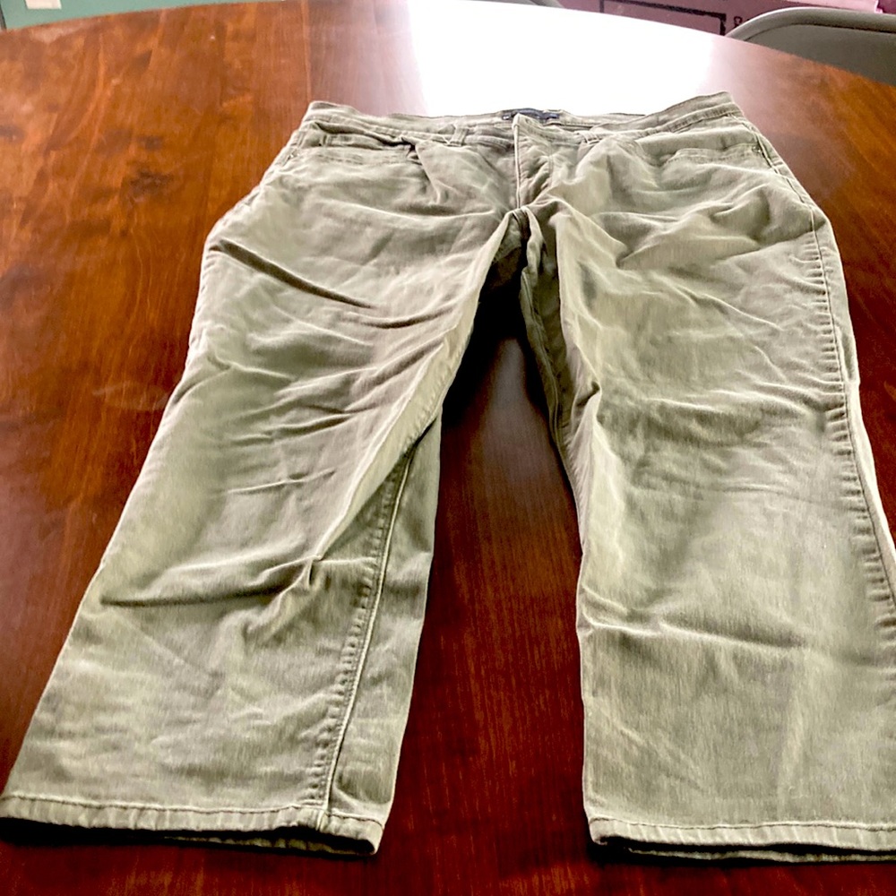 Lee Easy Fit Capris